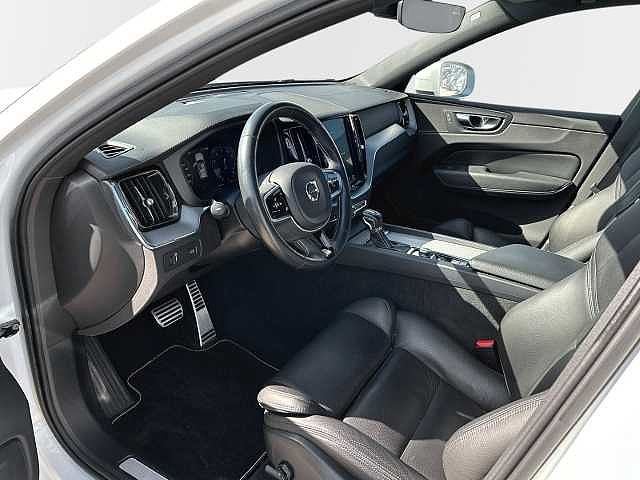Volvo  T5 AWD R-Design 21'' AHK ACC LED Panorama Rückfahrkam. Apple CarPlay
