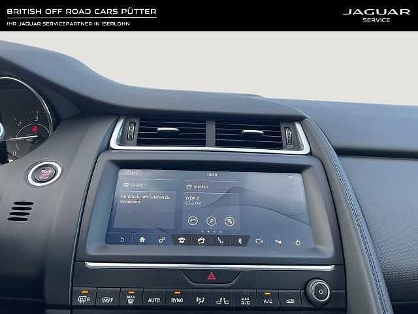 Jaguar  AWD D180 EU6d-T LED Navi Keyless Rückfahrkam. Panorama AHK-el. klappb. Allrad