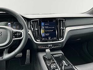 Volvo  Recharge T6 AWD Plus Dark 19'' AHK HUD Harman Panorama LED Rückfahrkam. DAB